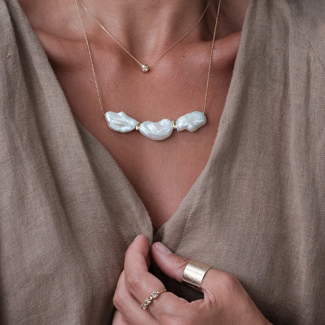 14K Gold, Baroque Pearl Necklace with Gold Elements - Image 4