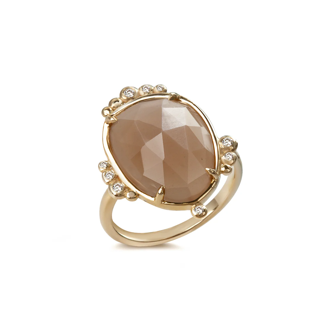 14K Gold Oval Moonstone Ring with 9 Diamonds