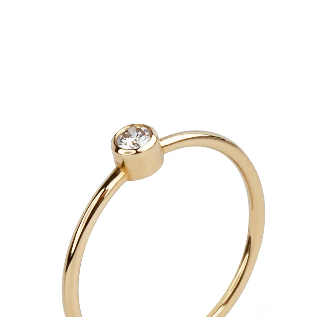 14K Gold Round Diamond Ring, Minimal Style - Image 2