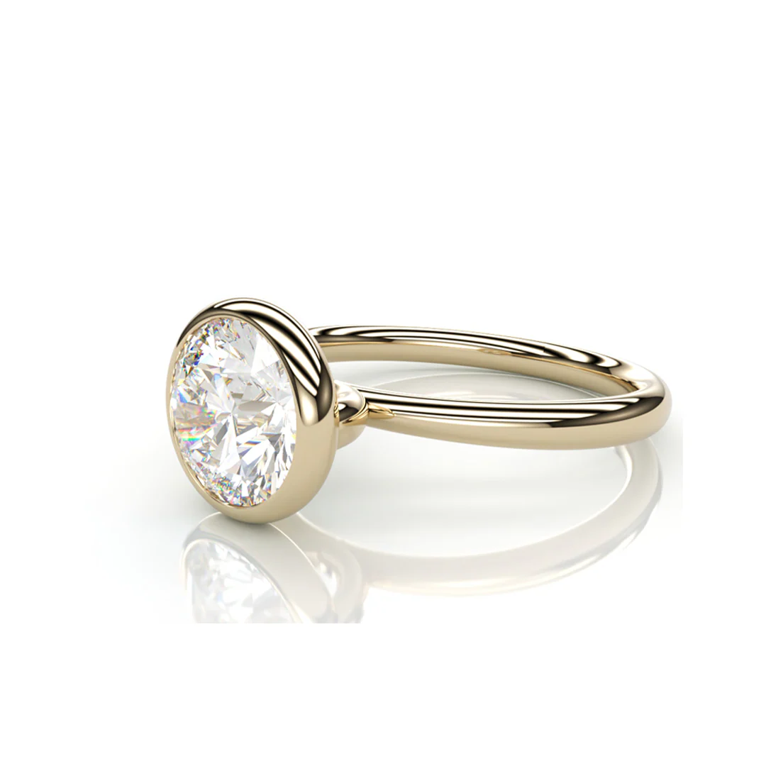 18K Yellow Gold Round LAB Diamond Ring - Image 2