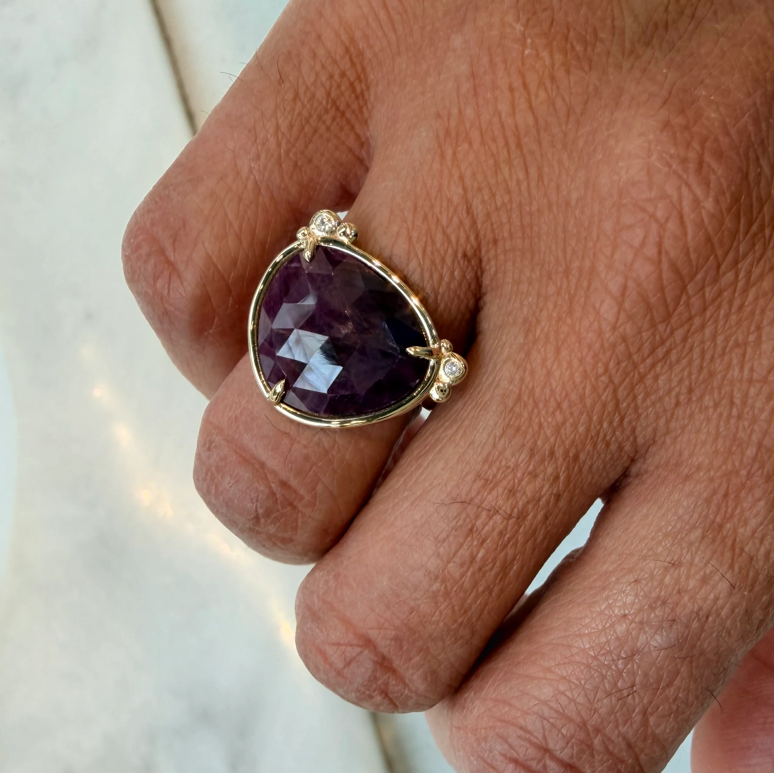 Pulse of Love – 14K Gold Ring with Ruby & Diamonds - Image 5