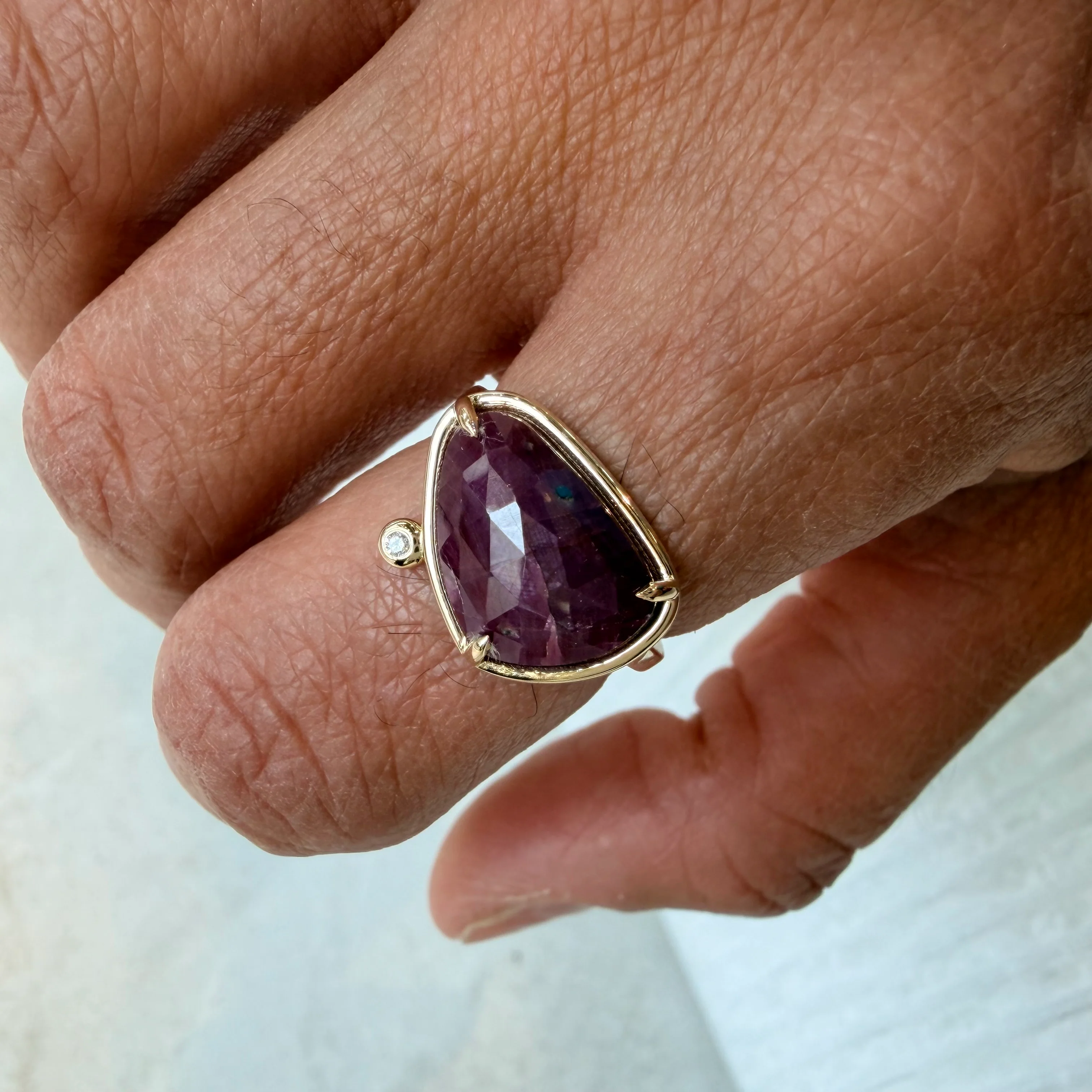 Core Red – 14K Gold Ring with Ruby & Diamonds - Image 3