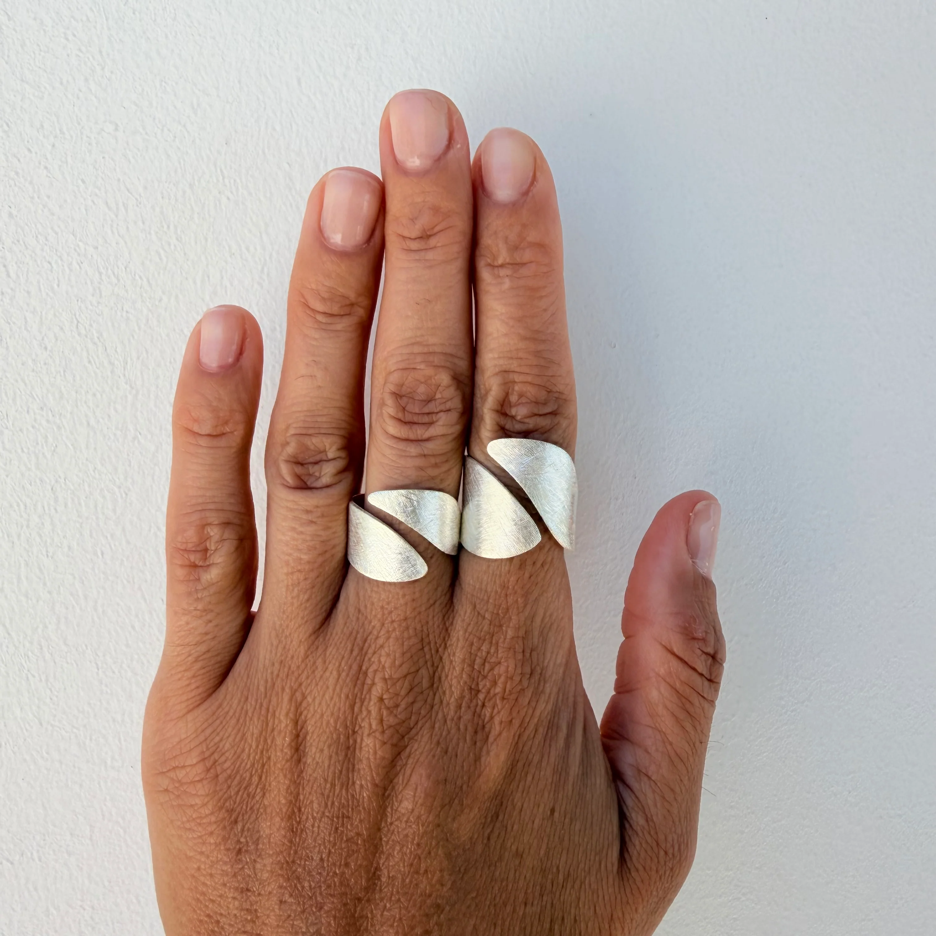 Long Leaf Ring - Image 7